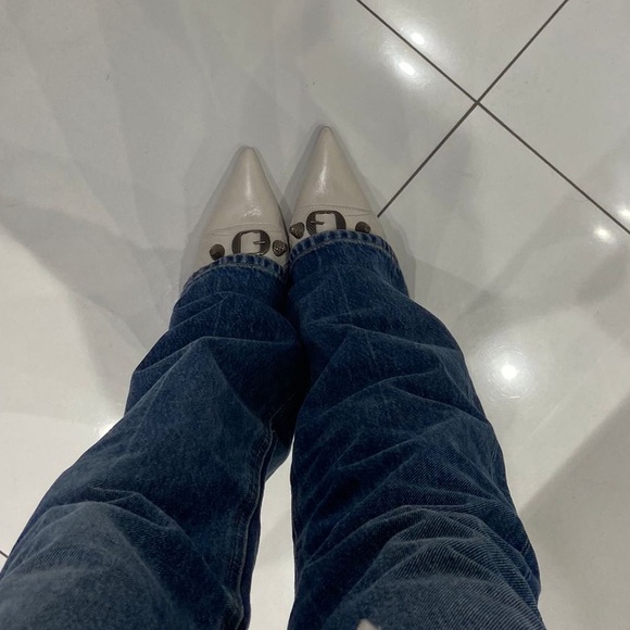 White leather kitten heels! Balenciaga - Picture 3 of 9